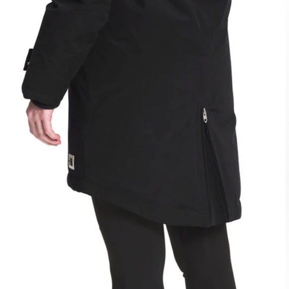 The North Face Snow Down Parka - Picture 4 of 5